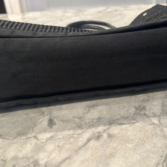 Saint Laurent Rive Gauche Tote Bag in Raffia - Picture 4 of 13